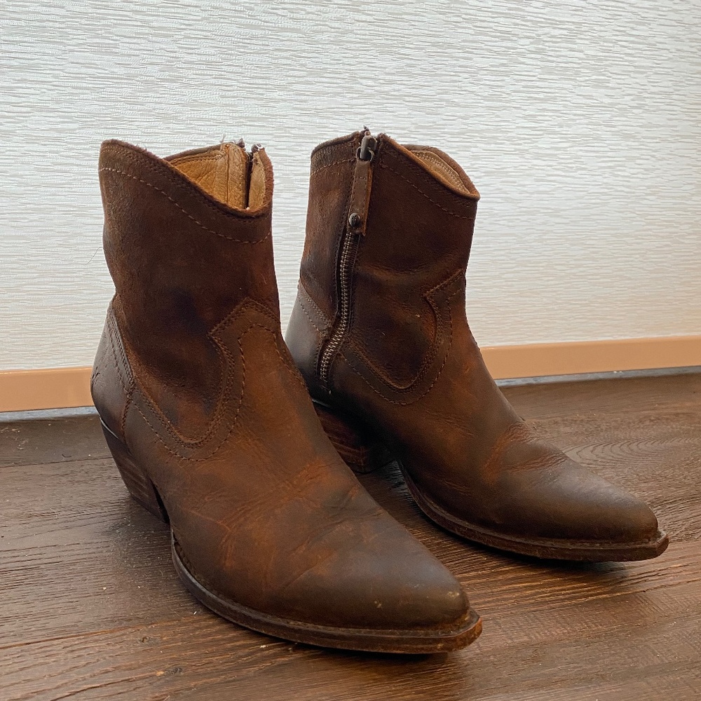 Womens Frye Boots